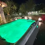 Natura Bungalows-villa *