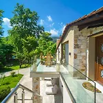 Natura Bungalows-villa Apartament *