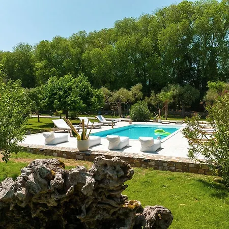 Natura Bungalows-villa *