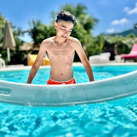 Natura Bungalows-villa * לימנאס