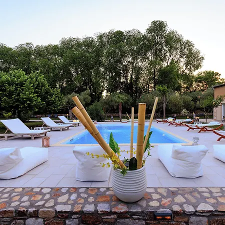 Natura Bungalows-villa Apartment *