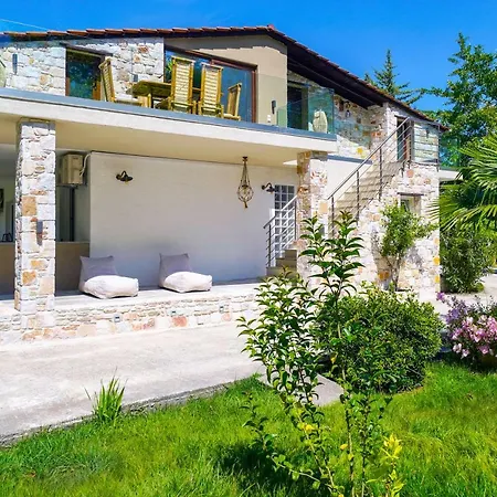 Natura Bungalows-villa Apartment