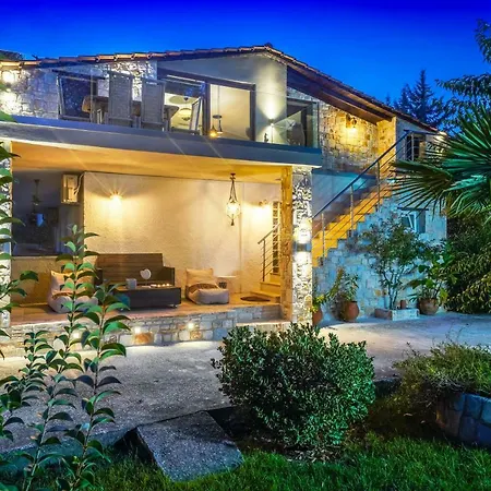 Daire Natura Bungalows-villa